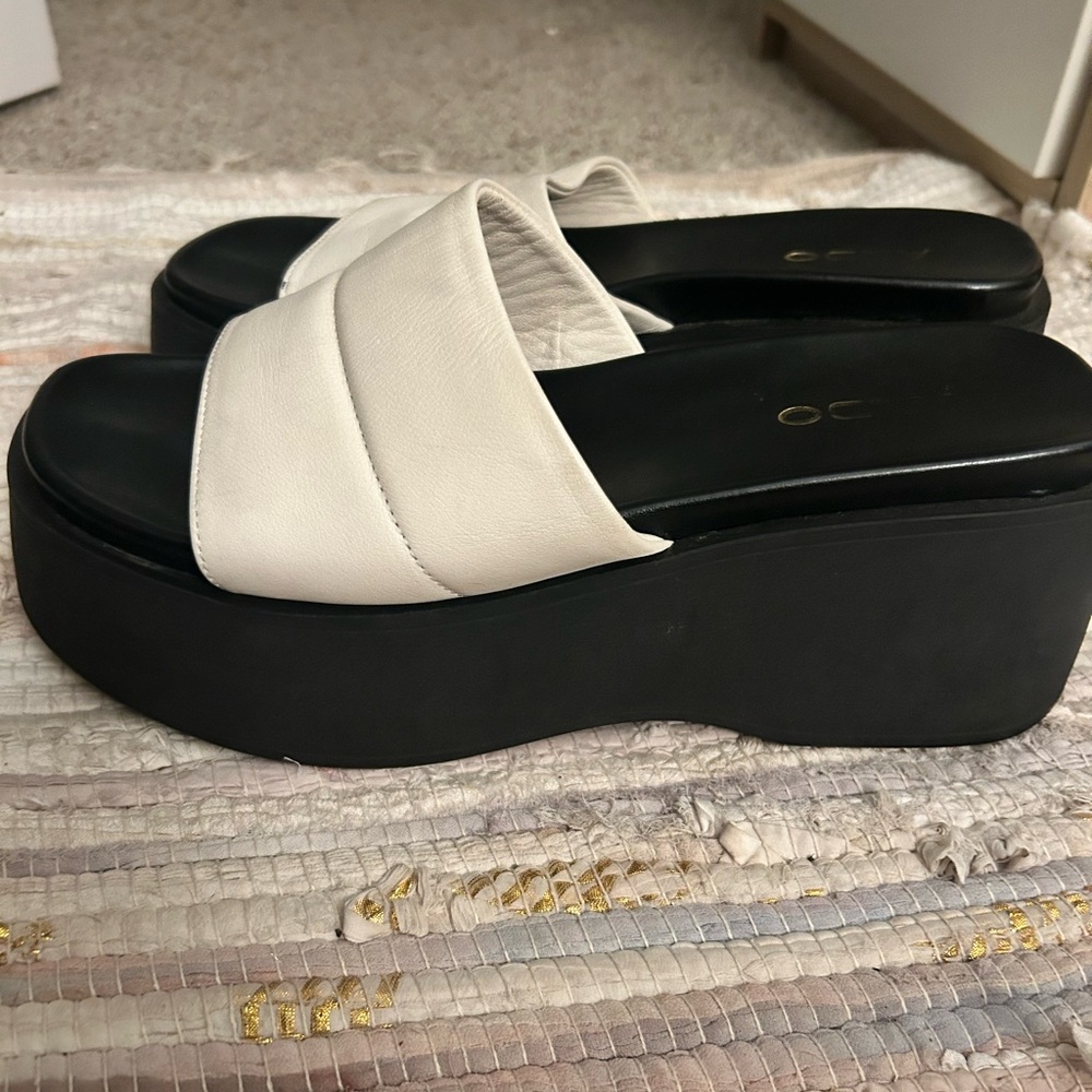 Aldo platform sandals